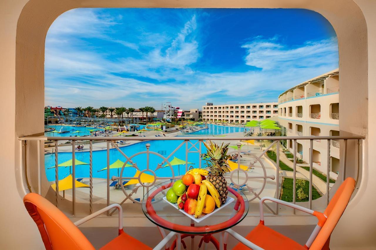 Titanic Aqua Park Resort - Families And Couples Only Hurghada Exterior photo